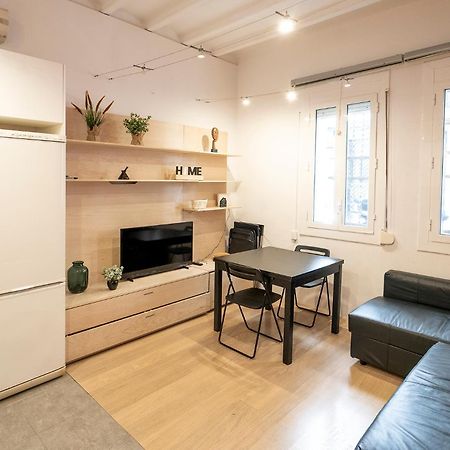 Nice Apartment In Sants Barcelona Kültér fotó