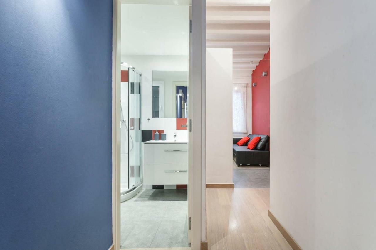 Nice Apartment In Sants Barcelona Kültér fotó